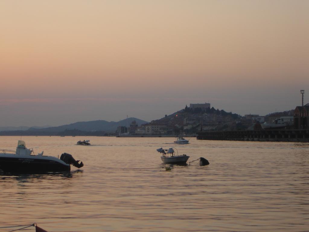 Apartment Sibenik Mandalina Eksteriør bilde